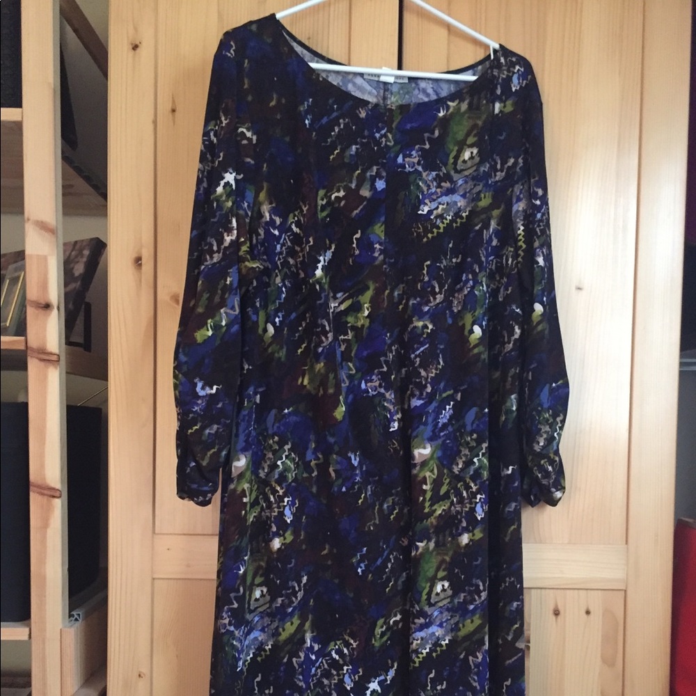 Dress- fall, 3/4, beautiful